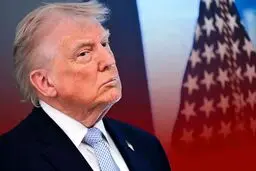 ترامپ در مراسم گراهام هم نتوانست چشمانش را باز نگه دارد+ ویدیو