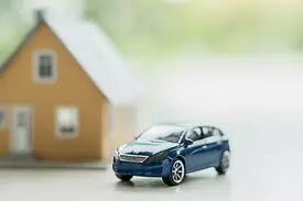 عامل گرانی خودرو و مسکن چیست؟