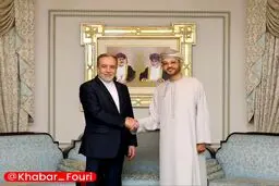توقف غیرمنتظره مذاکرات ایران و آمریکا در عمان برای «تماس با پایتخت‌ها» بوده است