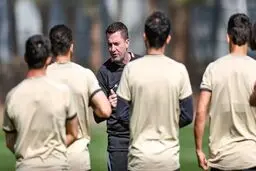 کدام ۲بازیکن پرسپولیس کتک‌کاری کردند؟  پرسپولیس در وضعیت قرمز