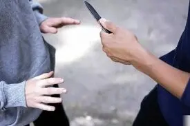 قتل دوست صمیمی در جدال بر سر یک گوشی/ از تهدید فیلم‌های خصوصی تا ضربات چاقو
