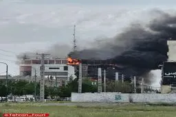 آتش‌سوزی در پاساژ ارغوان فاز ۴ اندیشه رخ داد و دود ناشی از آن از مناطق غرب تهران و حوالی کرج قابل مشاهده است.