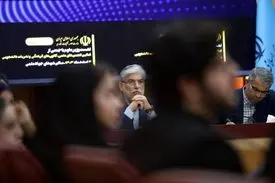 وزیر علوم پشت دانشجویان معترض درآمد؛ نگران جان و امنیت‌شان هستم