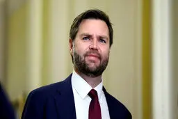 معاون رئیس جمهور آمریکا می‌گوید سرنگونی حکومت ایران به ما ربطی ندارد، آنچه به ما مربوط است سلاح اتمی هست