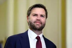 معاون رئیس جمهور آمریکا می‌گوید سرنگونی حکومت ایران به ما ربطی ندارد، آنچه به ما مربوط است سلاح اتمی هست