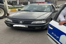 توقیف خودرو متخلف پس از حرکات نمایشی و خطرآفرین در کیانپارس اهواز+ ویدیو