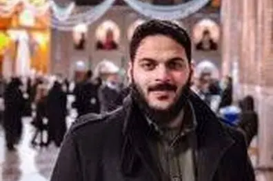 اجرای «محمد غلوم» مداح سلب‌تابعیت‌شده بحرینی در اجتماع شب‌گذشتۀ میدان انقلاب تهران