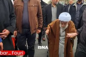حضور آیت الله جنتی در راهپیمایی ۲۲ بهمن تهران