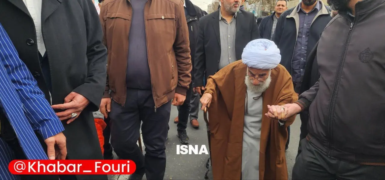حضور آیت الله جنتی در راهپیمایی ۲۲ بهمن تهران