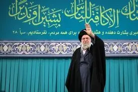 رهبر انقلاب: مسئولین تلاش‌های خود را دو برابر کنند. وجود این تورم و سقوط ارزش پول ملی به این اندازه غیرمنطقی است + ویدیو