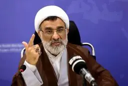 وقتی موضوع اعزام تیم ملی به آمریکا مطرح شد، بعضی مسئولان مخالف بودند
