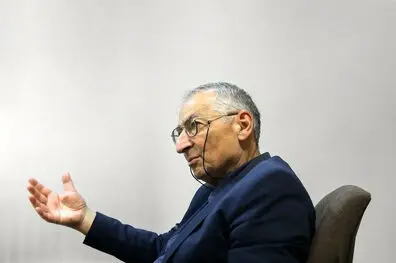 صادق زیباکلام مجرم شناخته شد؟