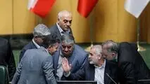 نیکزاد: استیضاح وزرا به‌زودی تعیین تکلیف می‌شود