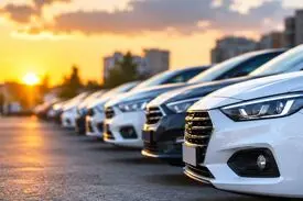 قیمت خودرو امروز ۱۱ تیر ۱۴۰۵؛ دنا پلاس ۸۰ میلیون تومان ارزان شد