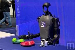 سکته قلبی ربات انسان‌نمای کوالکام در نمایشگاه Computex ۲۰۲۶+ ویدیو