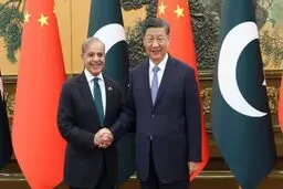 ورود نخست وزیر پاکستان به چین