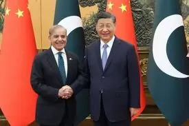 ورود نخست وزیر پاکستان به چین